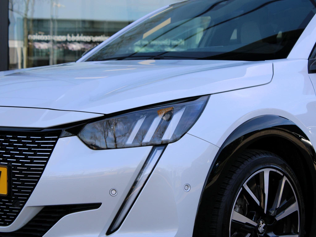 Peugeot 208 – foto 20