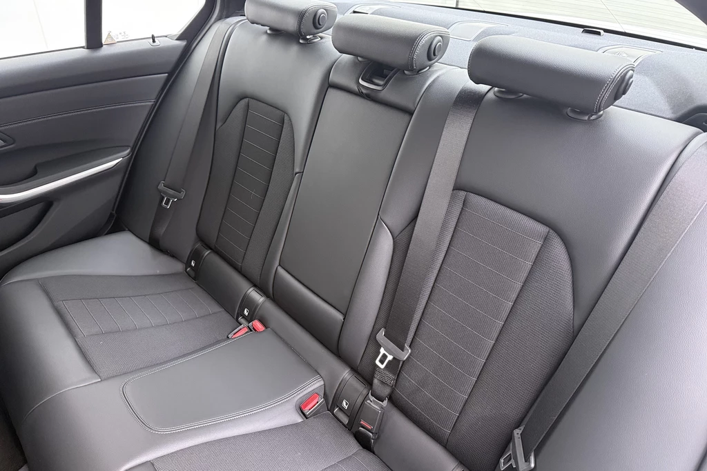 BMW 3 Serie – foto 10