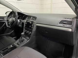 Volkswagen Golf – thumbnail 8
