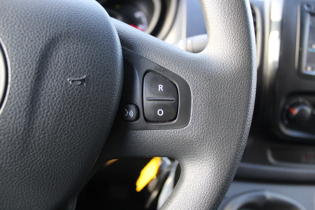 Opel Vivaro – foto 14
