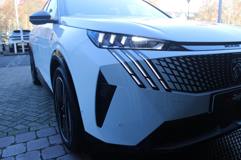 Peugeot e-3008 – foto 26