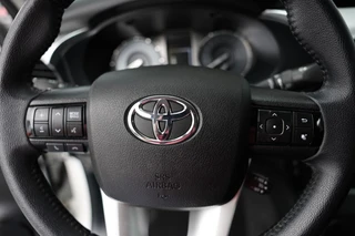 Toyota Hilux – thumbnail 20