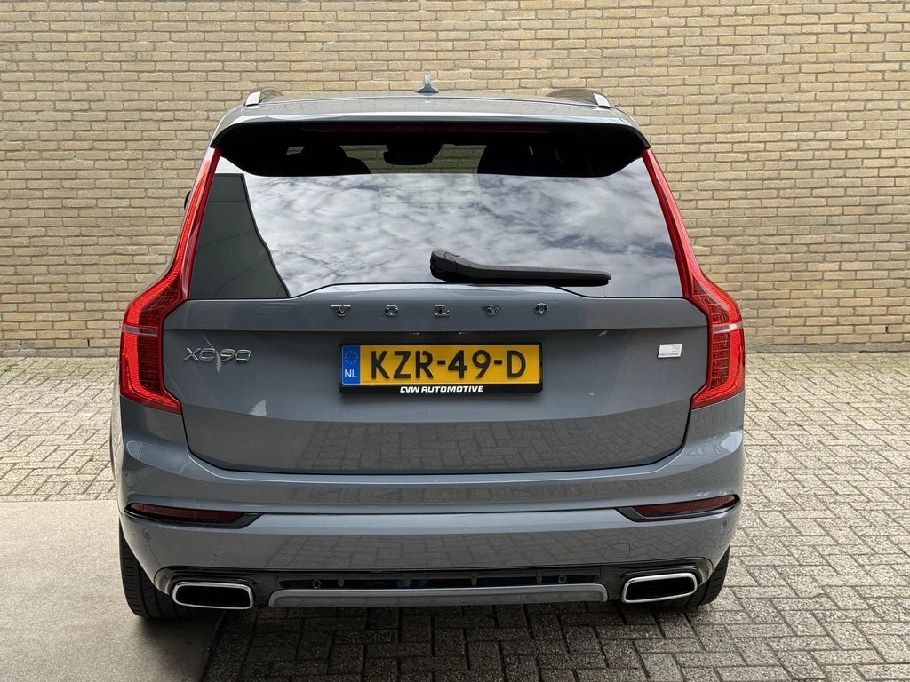 Volvo XC90 – foto 8