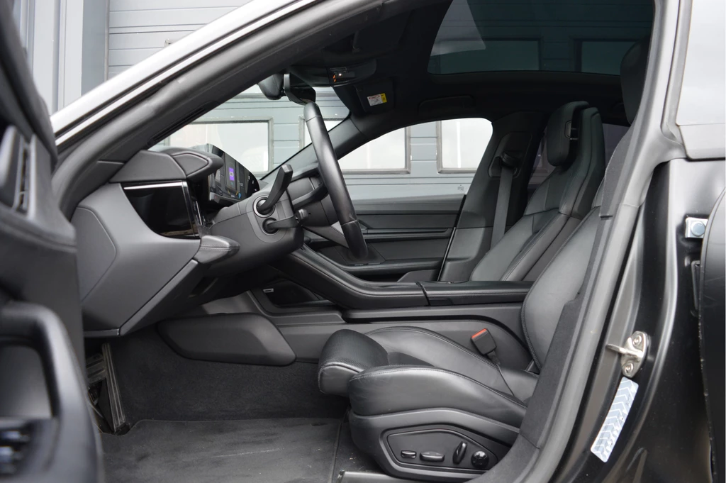 Porsche Taycan – foto 9