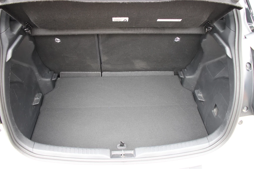 Toyota Yaris – foto 16