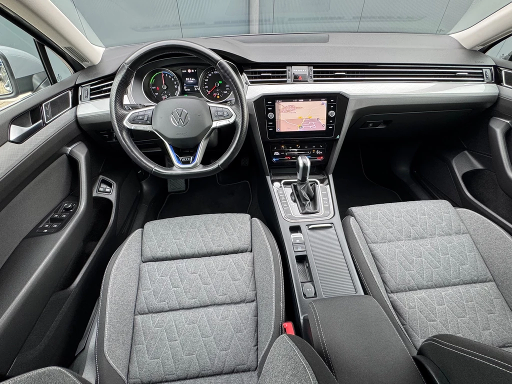 Volkswagen Passat – foto 10