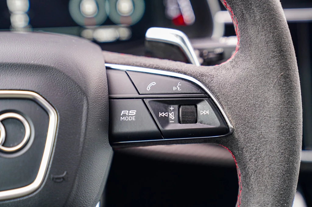Audi RSQ8 – foto 48