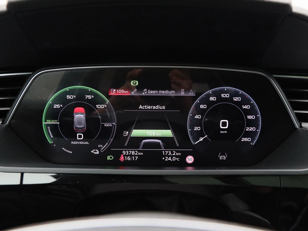 Audi e-tron – foto 26