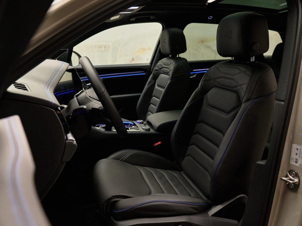 Volkswagen Touareg – foto 10