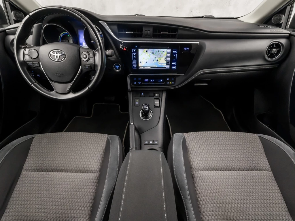 Toyota Auris – foto 8