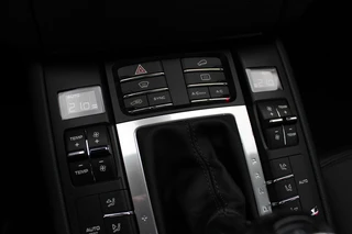 Porsche Macan – thumbnail 25