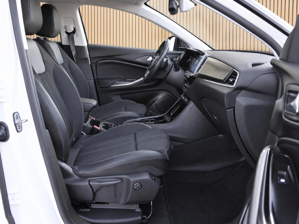 Opel Grandland – foto 14