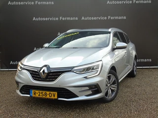Renault Mégane Estate – thumbnail 1