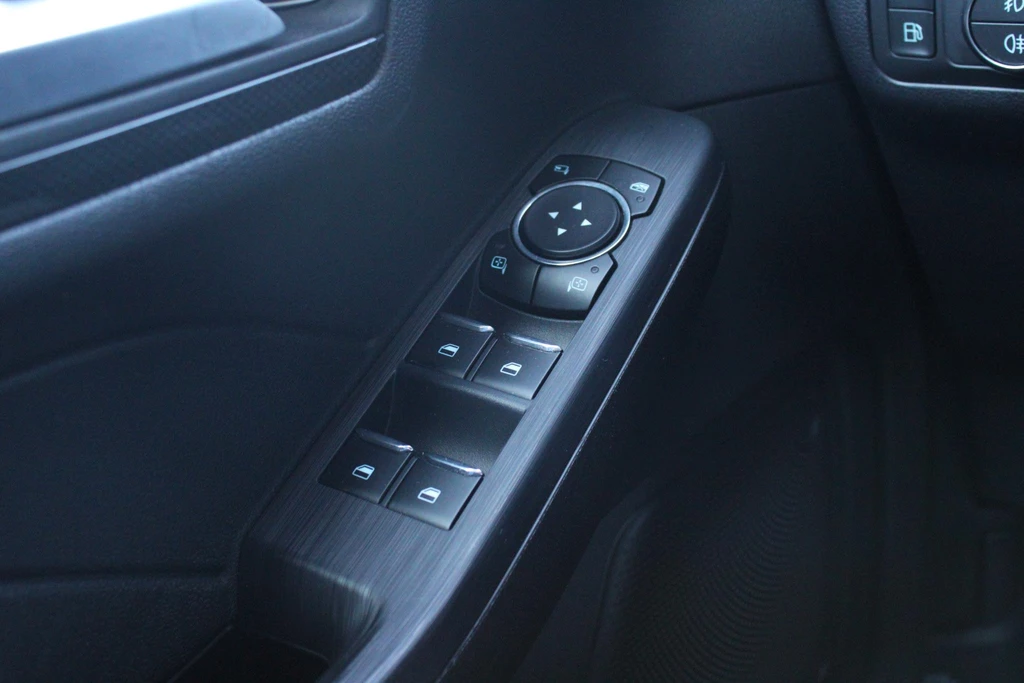 Ford Kuga – foto 19