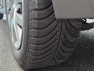 Peugeot 208 – thumbnail 12