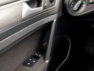 Volkswagen Golf – thumbnail 22