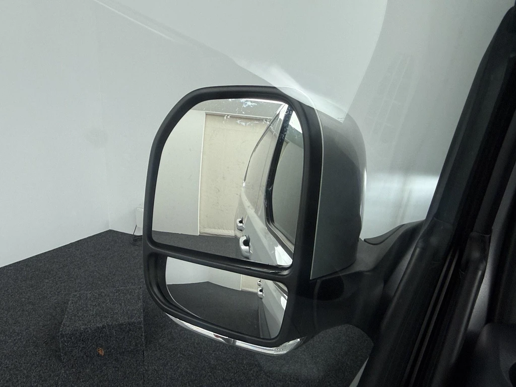 Ford E-Transit Custom – foto 24