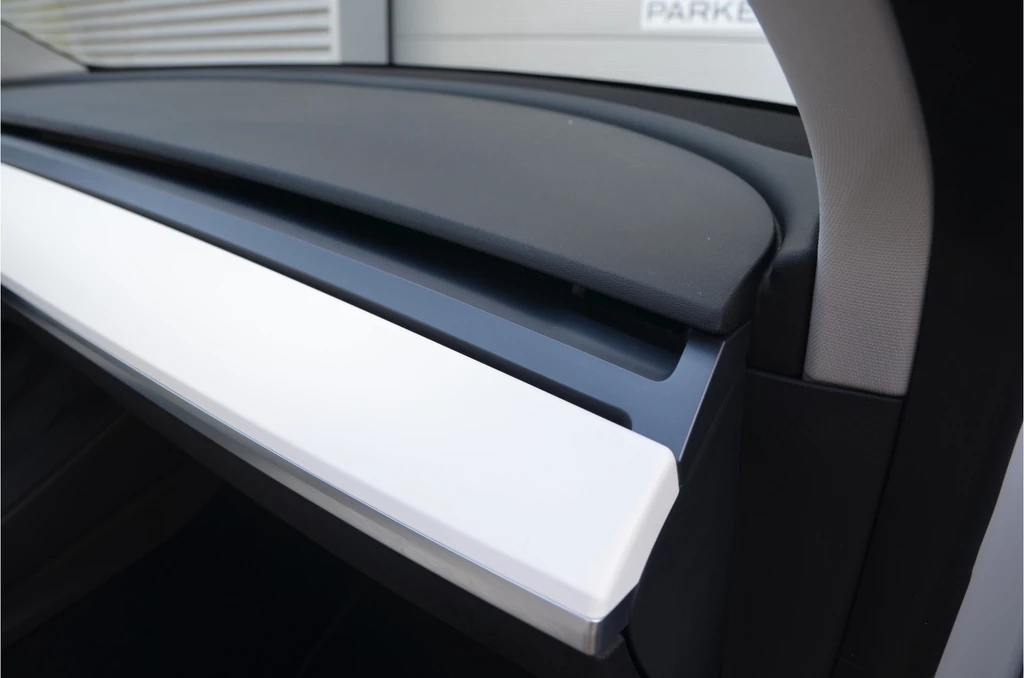 Tesla Model Y – foto 28