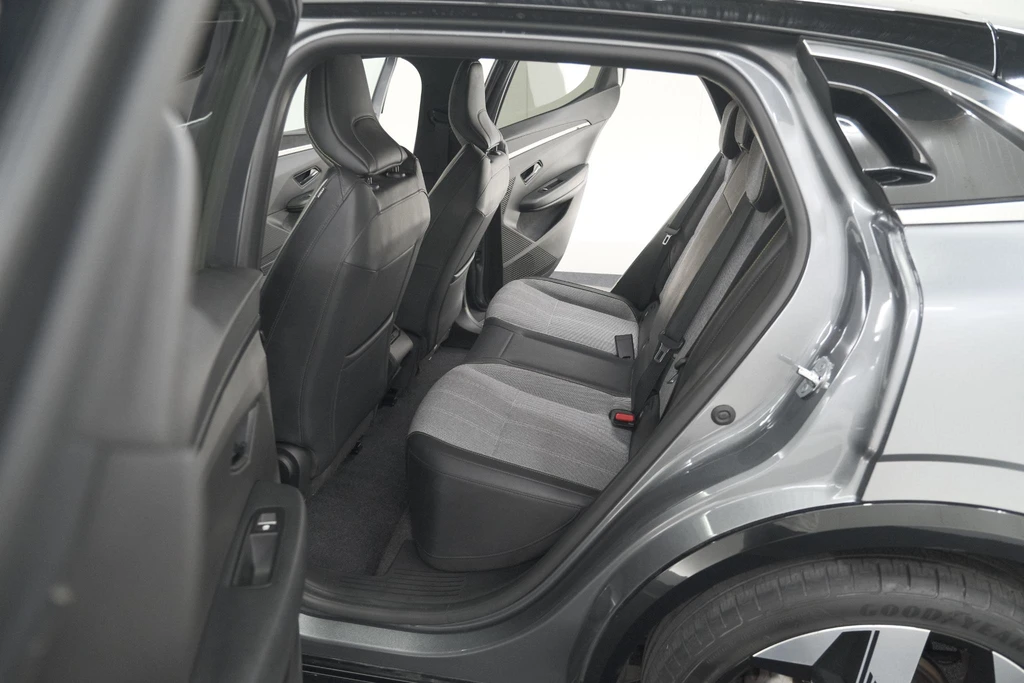 Renault Megane E-Tech – foto 36