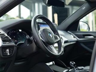 BMW X4 – thumbnail 15