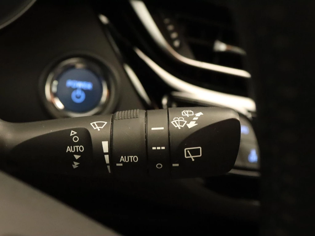 Toyota C-HR – foto 25
