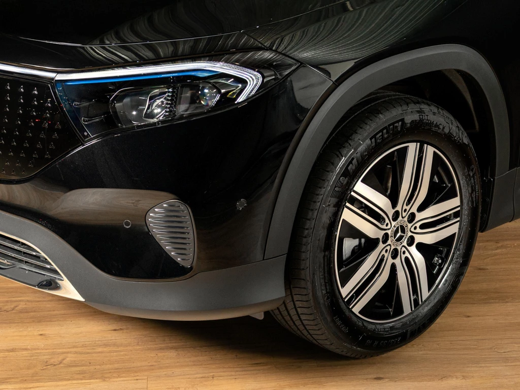 Mercedes-Benz EQB – foto 5