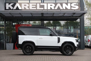 Land Rover Defender – thumbnail 5