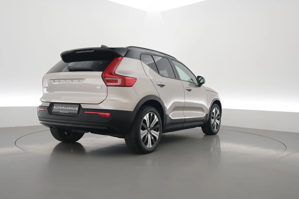 Volvo XC40 – foto 3
