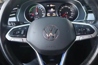 Volkswagen Passat – thumbnail 36