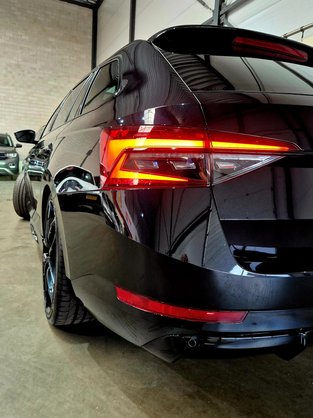 Škoda Superb – foto 7