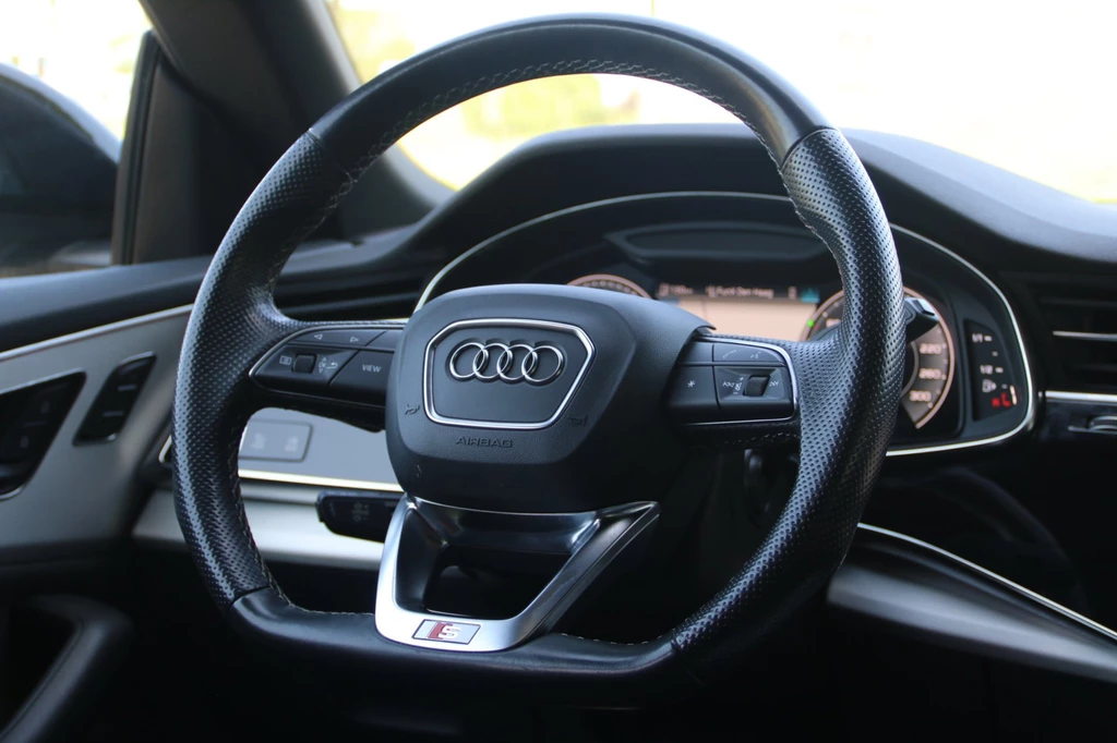 Audi Q8 – foto 17