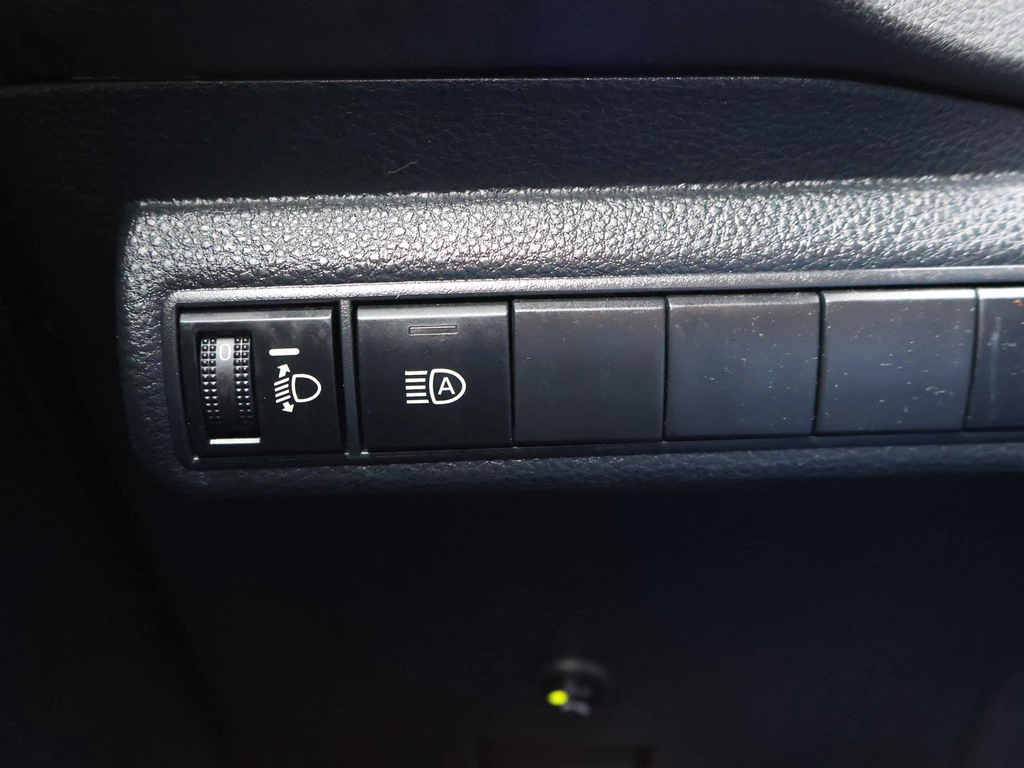 Toyota Corolla Touring Sports – foto 18