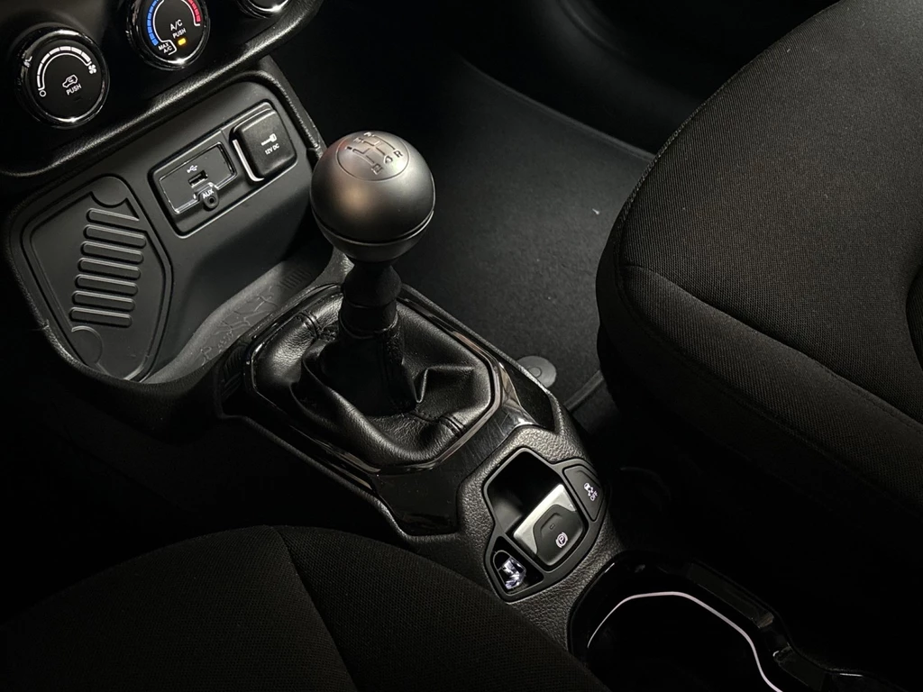 Jeep Renegade – foto 10