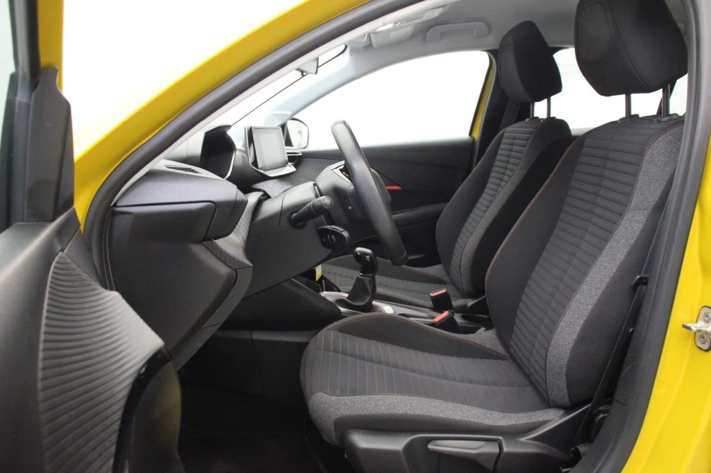 Peugeot 208 – foto 13