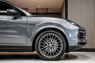 Porsche Cayenne – thumbnail 16