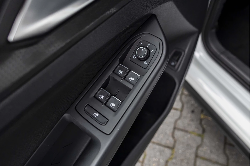 Volkswagen Golf – foto 23