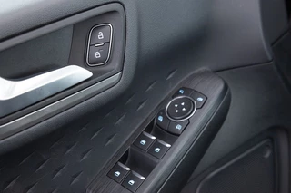 Ford Kuga – thumbnail 21
