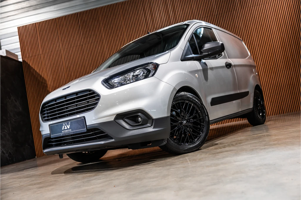 Ford Transit Courier – foto 2