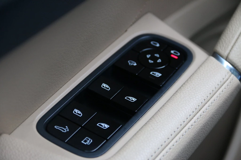 Porsche Cayenne – foto 25