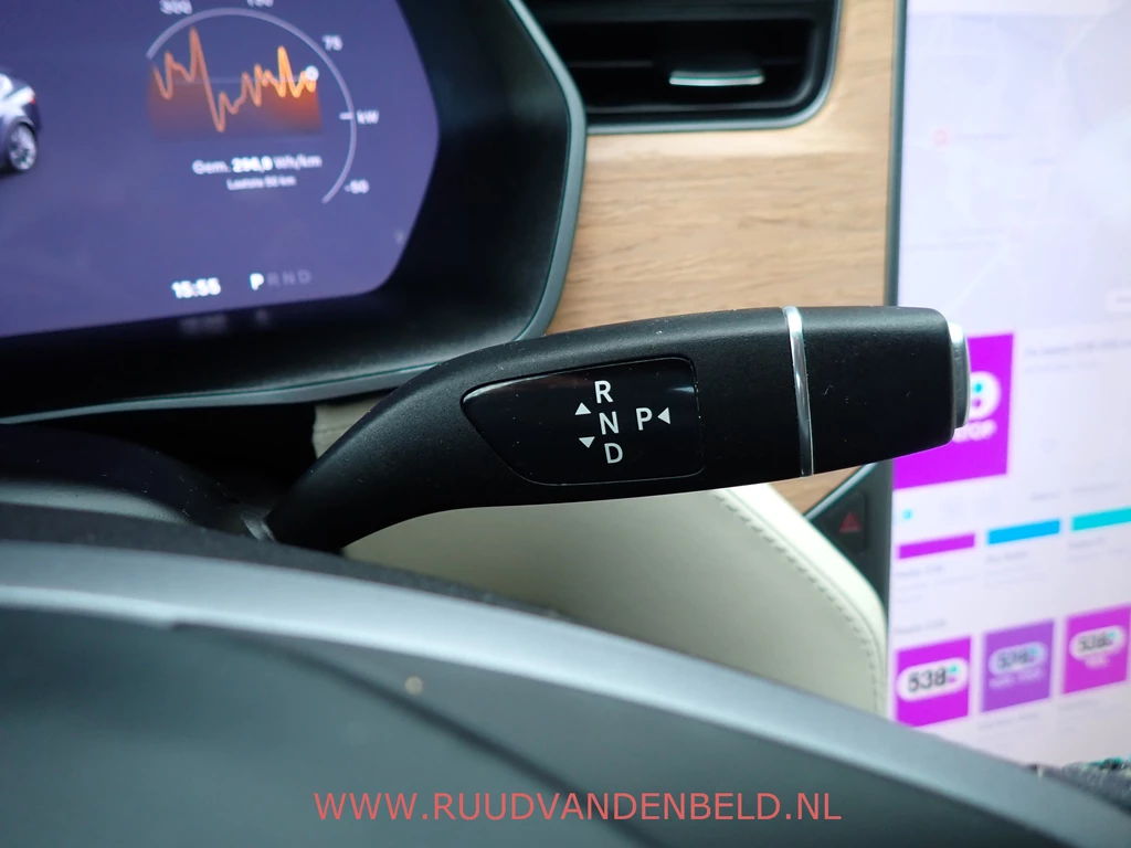 Tesla Model X – foto 28