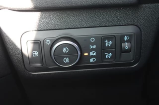 Ford Kuga – thumbnail 10