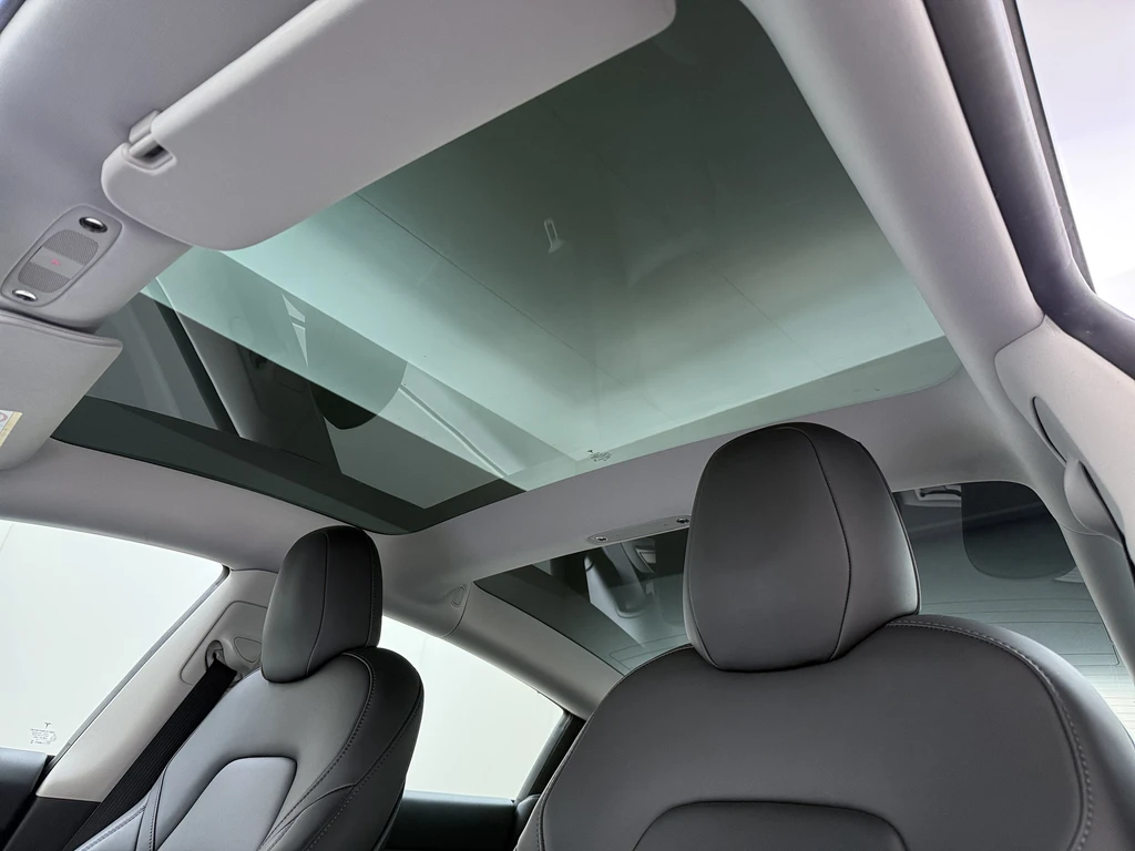 Tesla Model 3 – foto 16