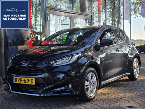Mazda 2 Hybrid - Toyota Yaris 1.5 | Navigatie via Apple Carplay | Stoel + stuurverwarming | Cruise Control | Parkeercamera | Licht metalen velgen