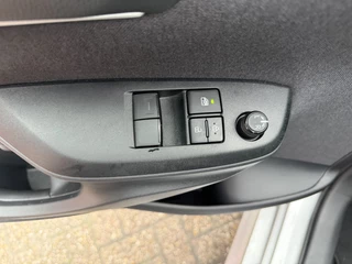 Toyota Yaris – thumbnail 14
