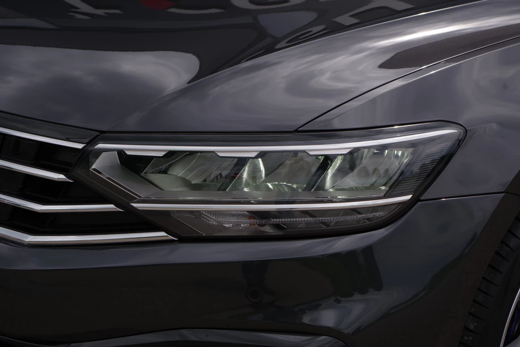 Volkswagen Passat – foto 15
