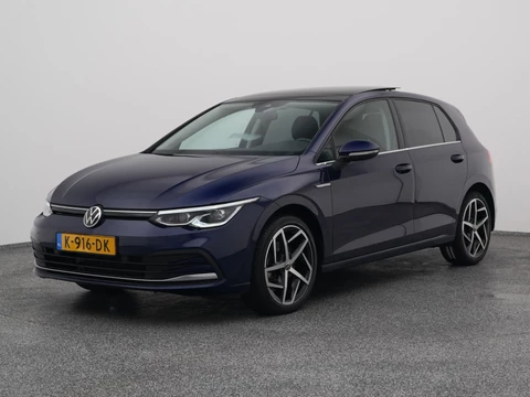 Volkswagen Golf 1.5 eTSI R-Line  | PANO | CAMERA | ADAPTIVE | STOEL- EN STUURVERW.