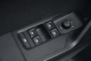 SEAT Arona – thumbnail 23