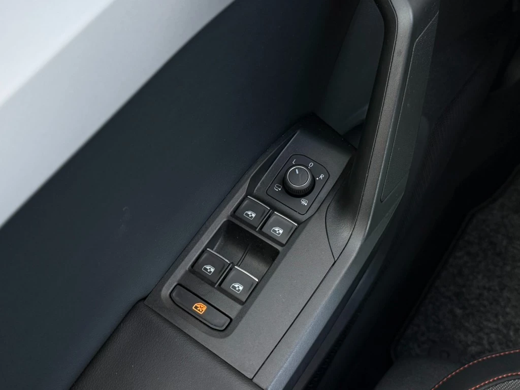 SEAT Leon – foto 25