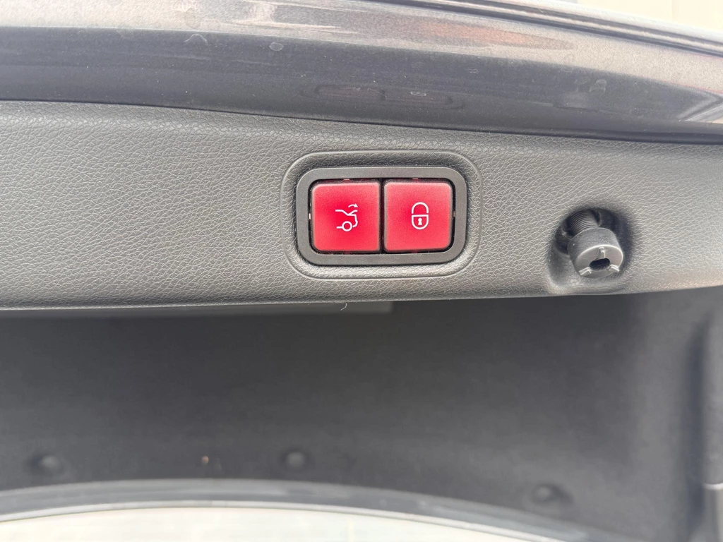 Mercedes-Benz E-Klasse – foto 23