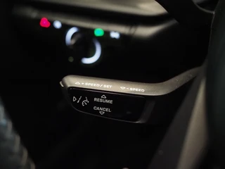 Porsche 911 – thumbnail 35